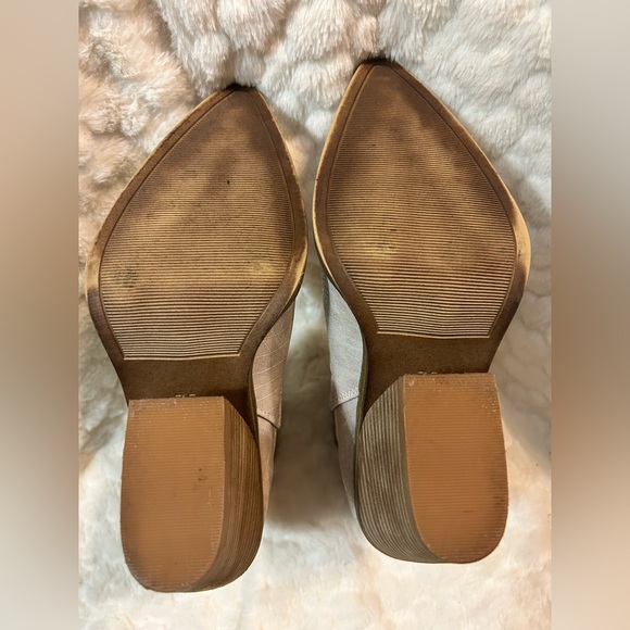 Barn Babe faux crocodile block chunky heel ankle boots women’s size 7.5 - Picture 12 of 12